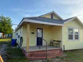 featured image of 610 Sycamore St