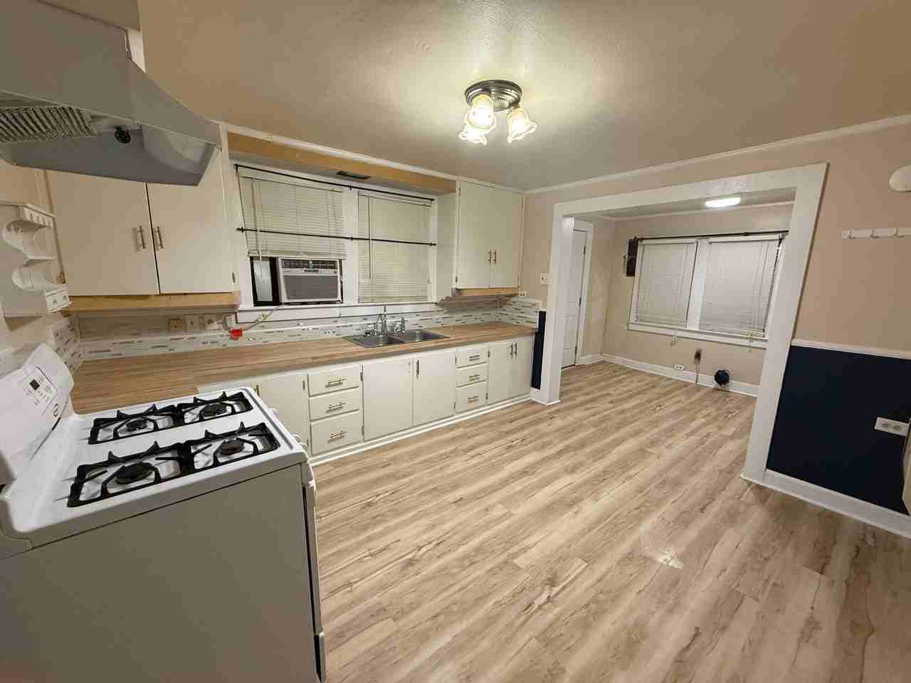 610 Sycamore St - Photo 3 of 6