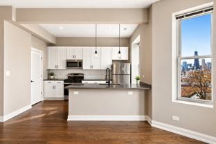 1946 S Racine Ave #2F - Photo 1 of 1