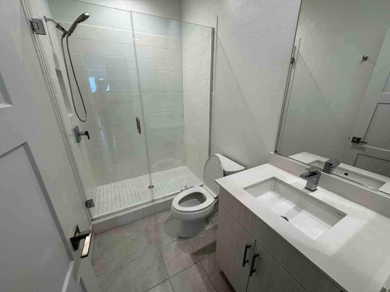 9887 Macarthur Blvd #E - Photo 3 of 13