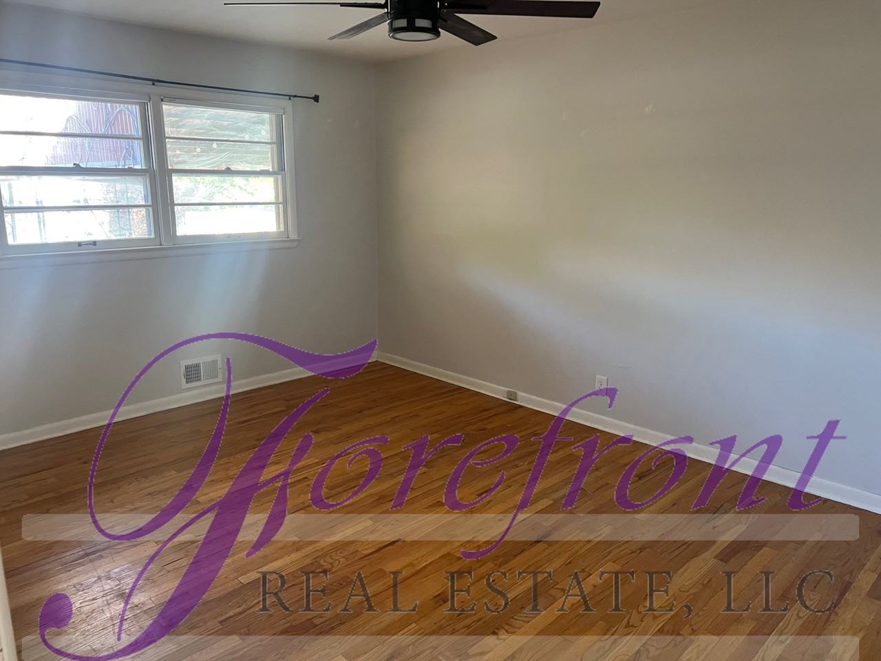 3120 S Poplar St #1 - Photo 7 of 13