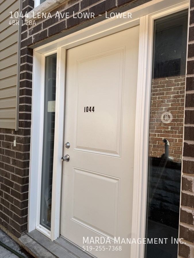 1044 Lena Ave Lowr - Photo 4 of 40