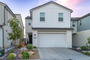 featured image of 1358 Blue Port Way