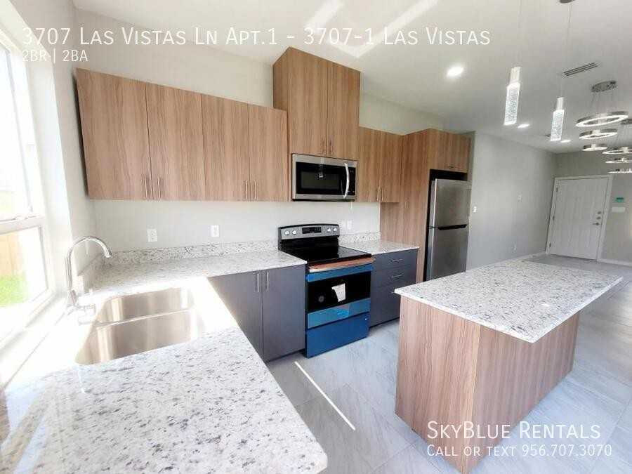 3707 Las Vistas Ln Apt 1 - Photo 4 of 19