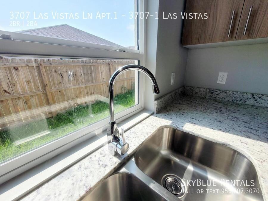 3707 Las Vistas Ln Apt 1 - Photo 5 of 19