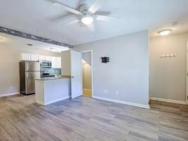 featured image of 718 Juniper Dr #B