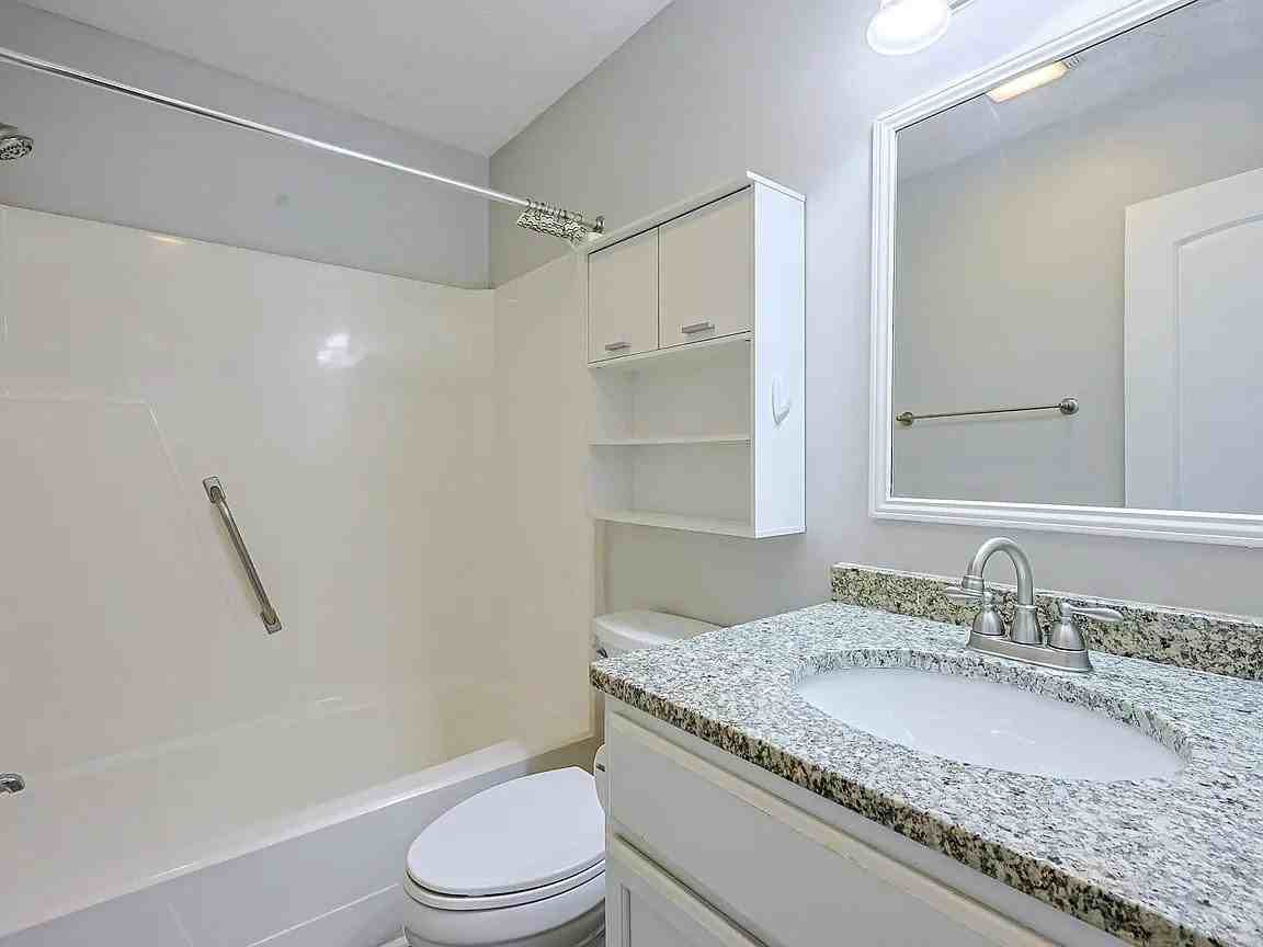 718 Juniper Dr #B - Photo 7 of 12