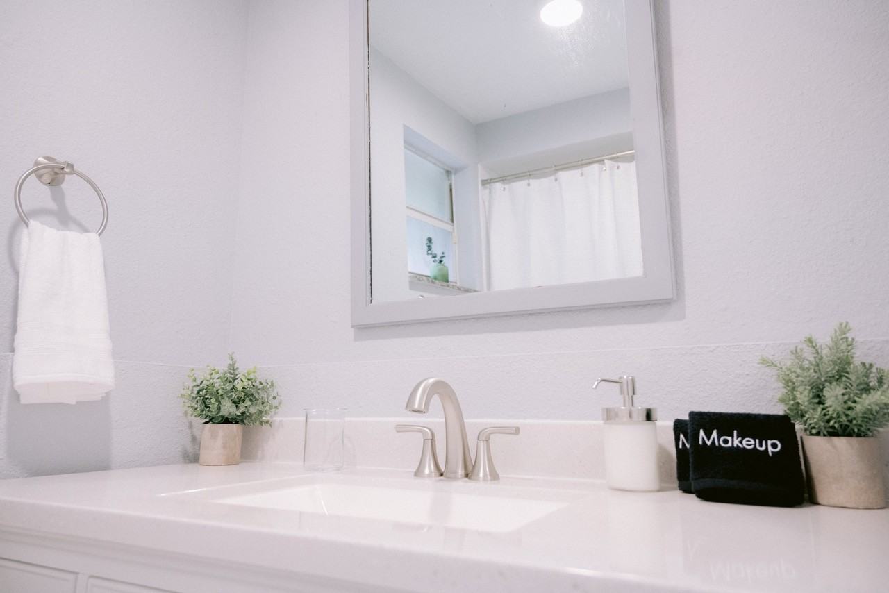 2616 S Crystal Lake Dr #B - Photo 7 of 12