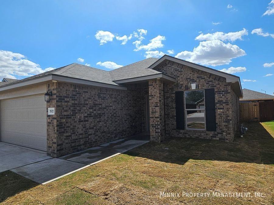 2622 Tiffin Ave - Photo 2 of 37