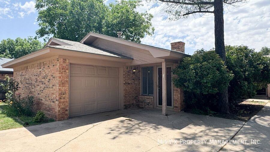 4427 75th Dr #A - Photo 2 of 23