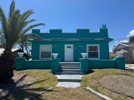 featured image of 328 Manhattan Ave