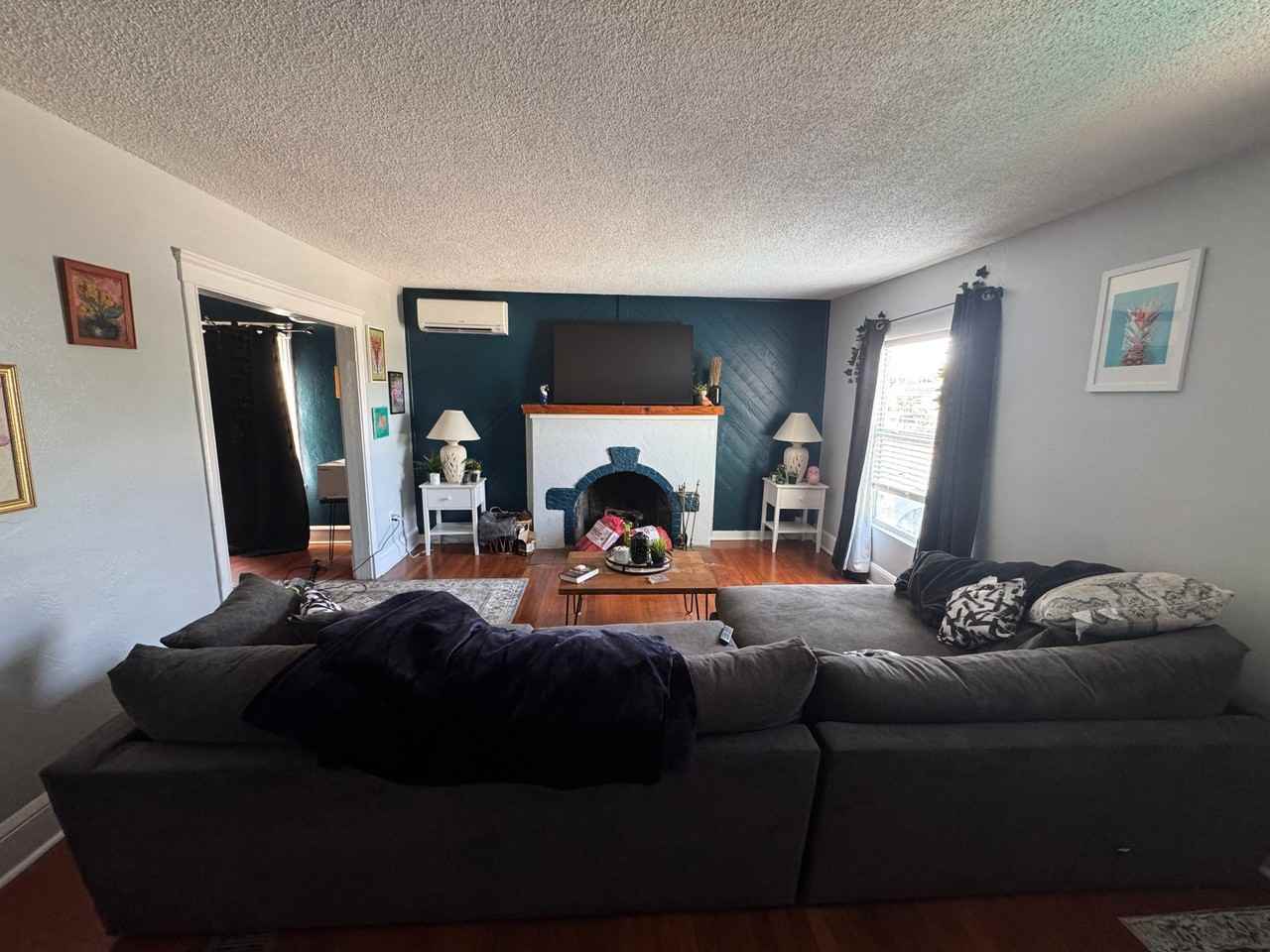 328 Manhattan Ave - Photo 2 of 14