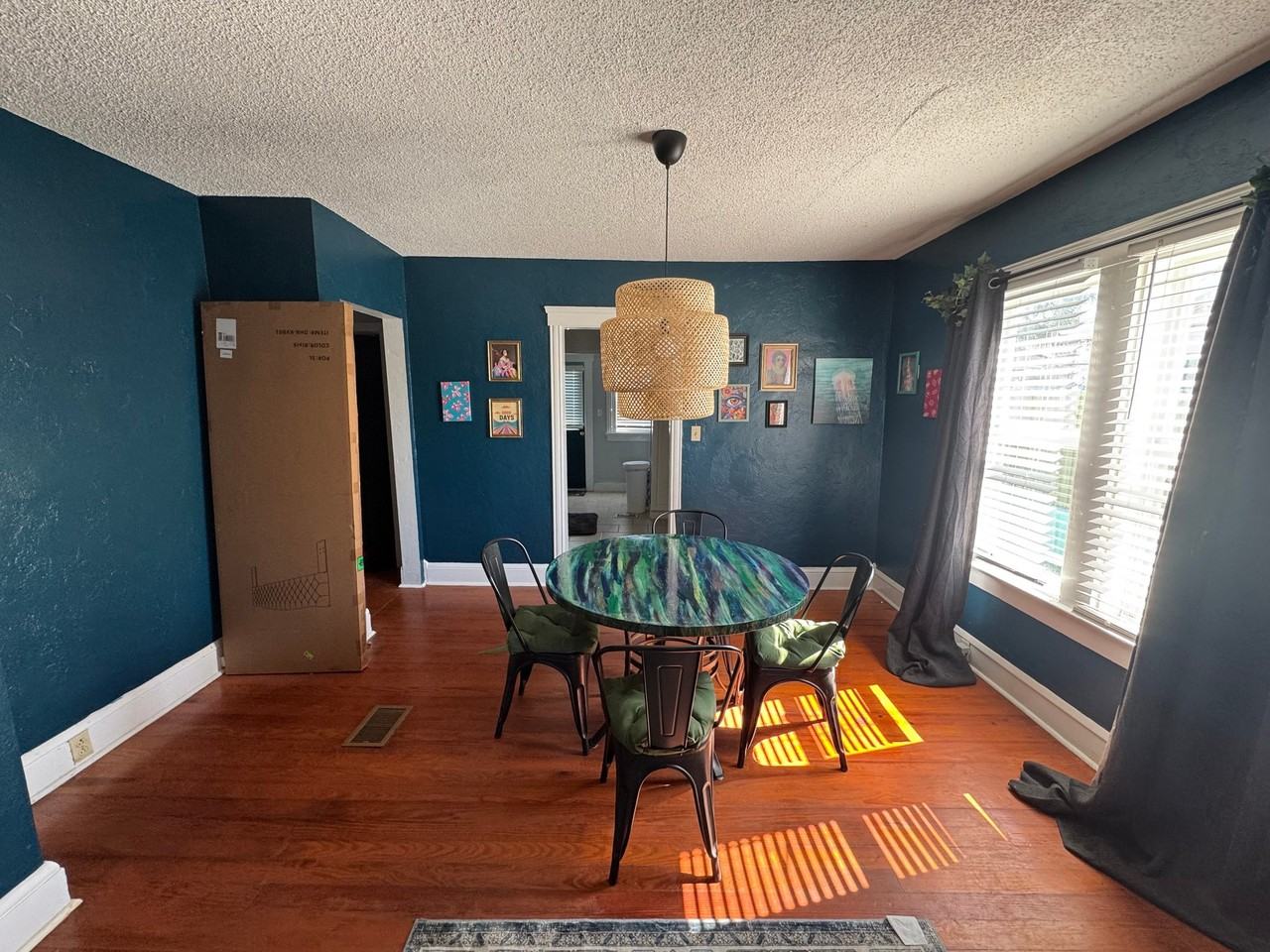 328 Manhattan Ave - Photo 3 of 14