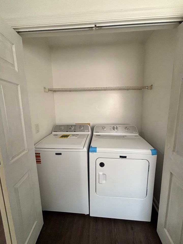 4698 Shumate Dr - Photo 7 of 13