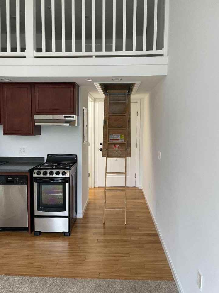 8 Grove St #408 - Photo 3 of 9