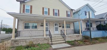 featured image of 304 Vine St #304