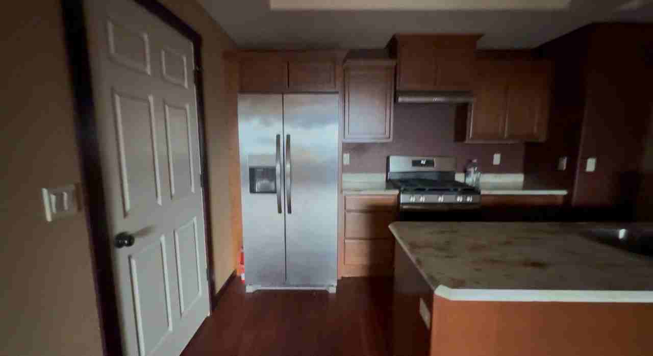 418 Ravenwood Rd - Photo 3 of 8