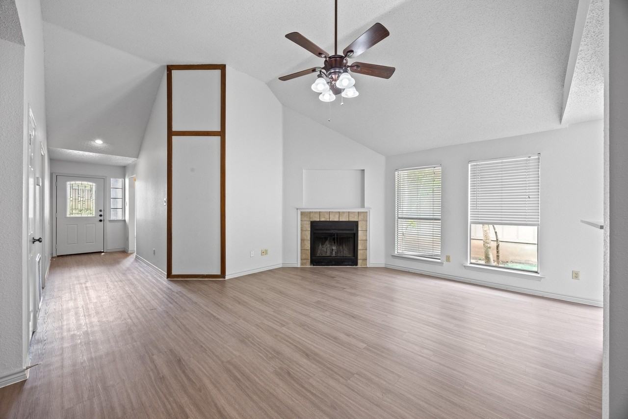 14203 Anita Marie Ln #1 - Photo 2 of 20