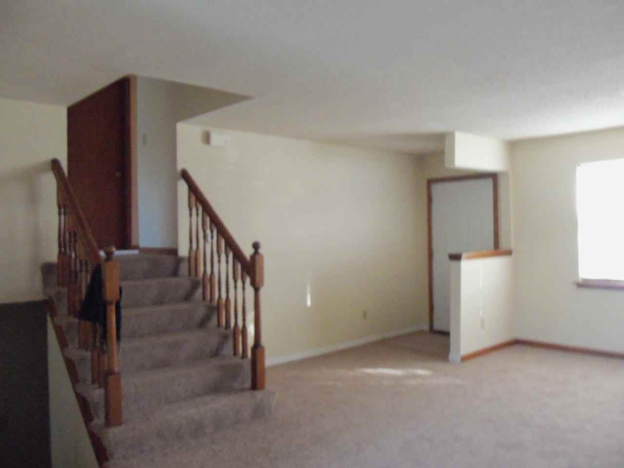 1726 W Prairie St - Photo 3 of 10