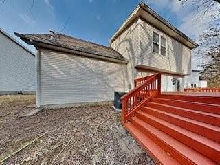 7051 Calderwood Dr - Photo 4 of 9