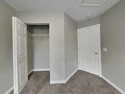 7051 Calderwood Dr - Photo 6 of 9