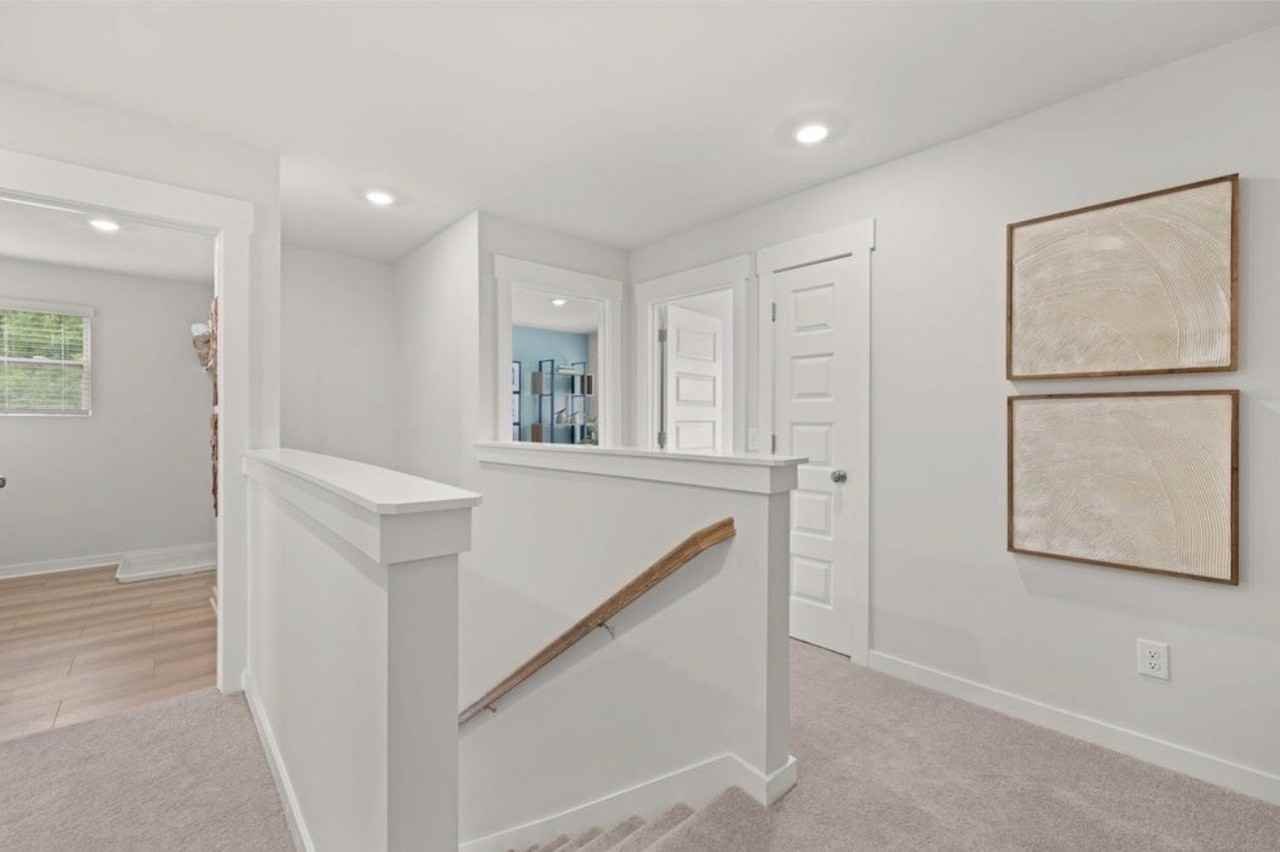 1672 Manuka Ln - Photo 6 of 17