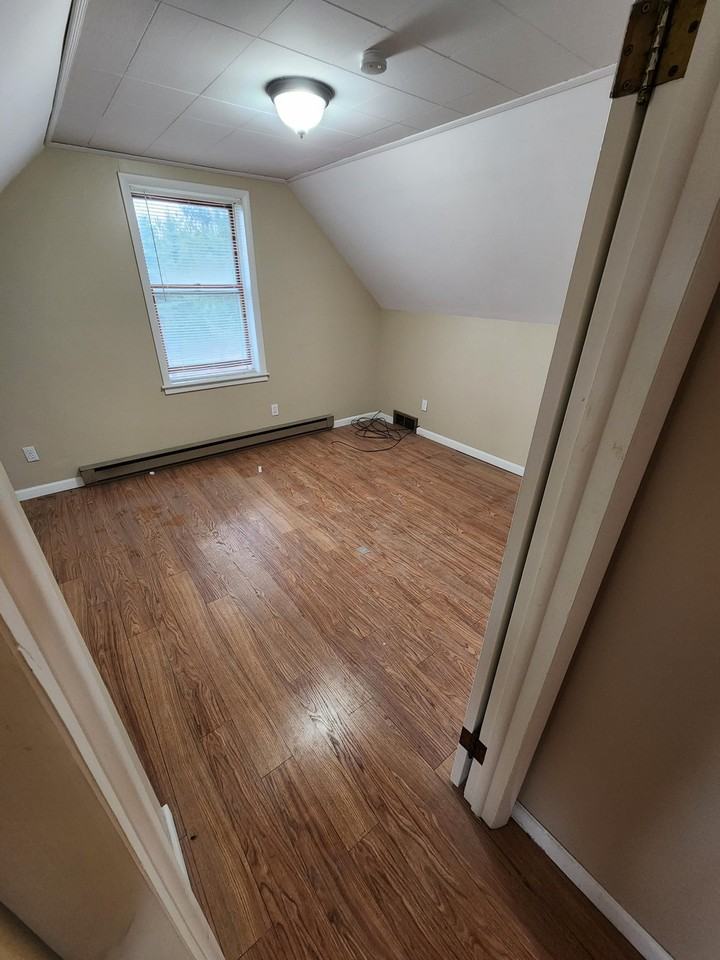 3122 Grange Hall Rd #3 - Photo 4 of 5