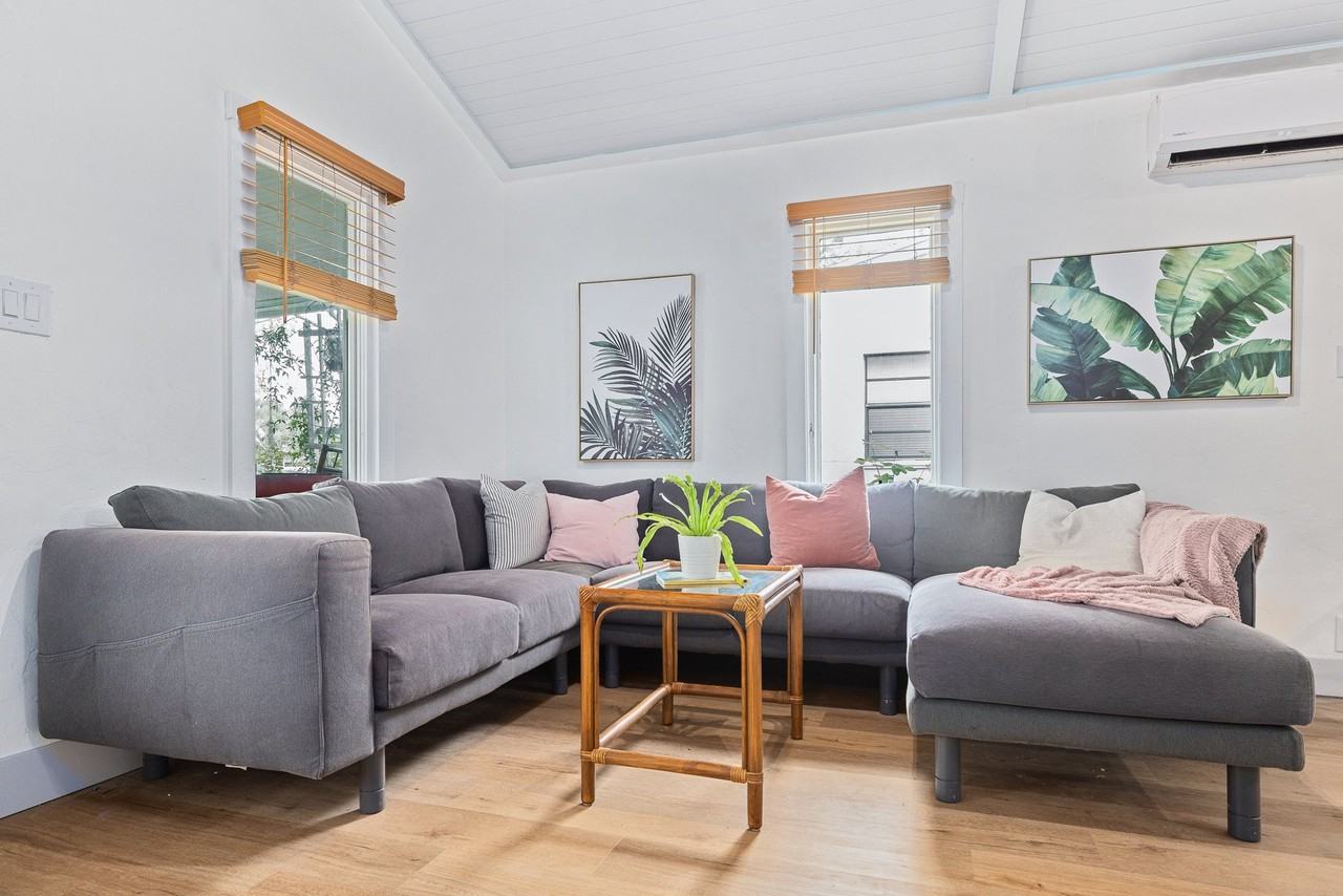 511 41st Ave S - Photo 5 of 16