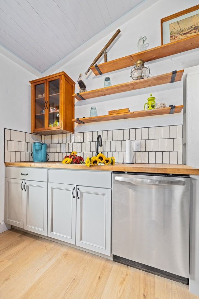 511 41st Ave S - Photo 7 of 16