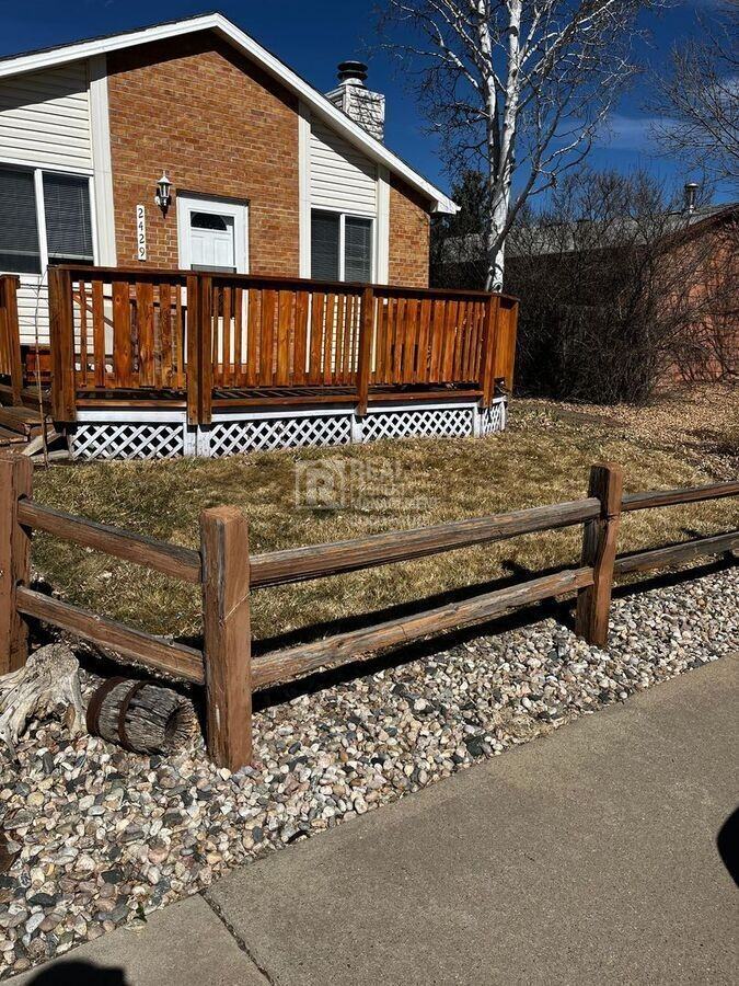 2429 Eagle Dr - Photo 3 of 35