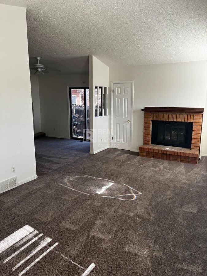 2429 Eagle Dr - Photo 6 of 35