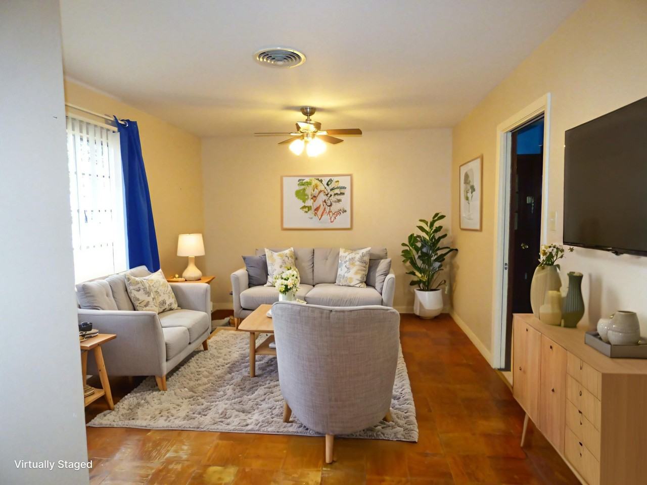 2208 Monterrey Dr - Photo 3 of 17