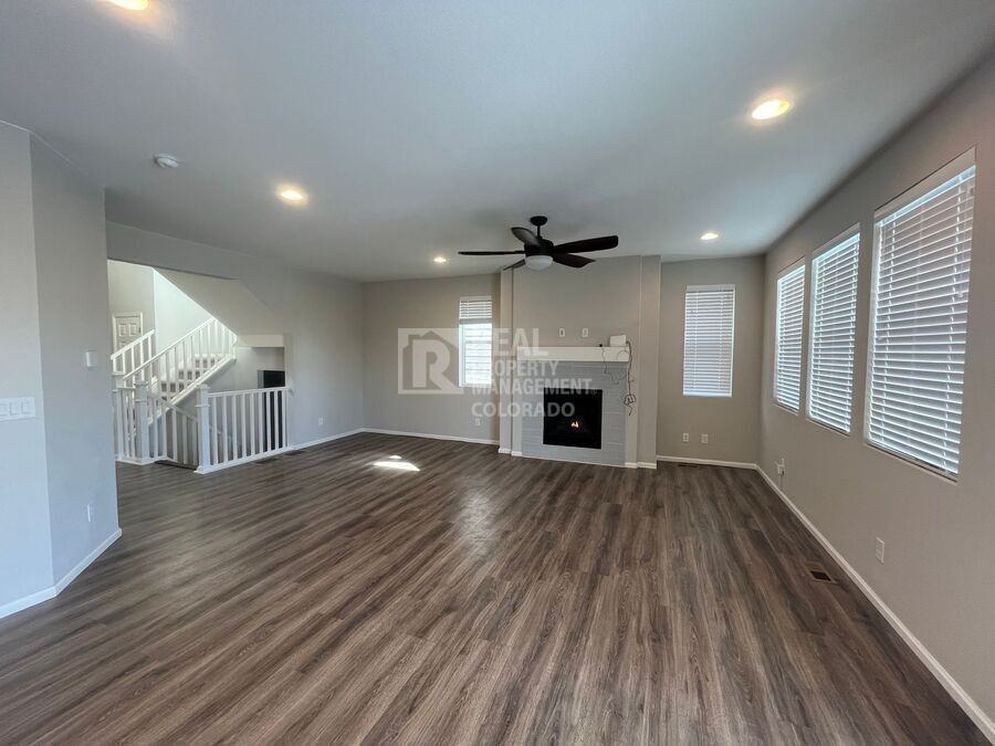 15899 E Warner Dr - Photo 2 of 37