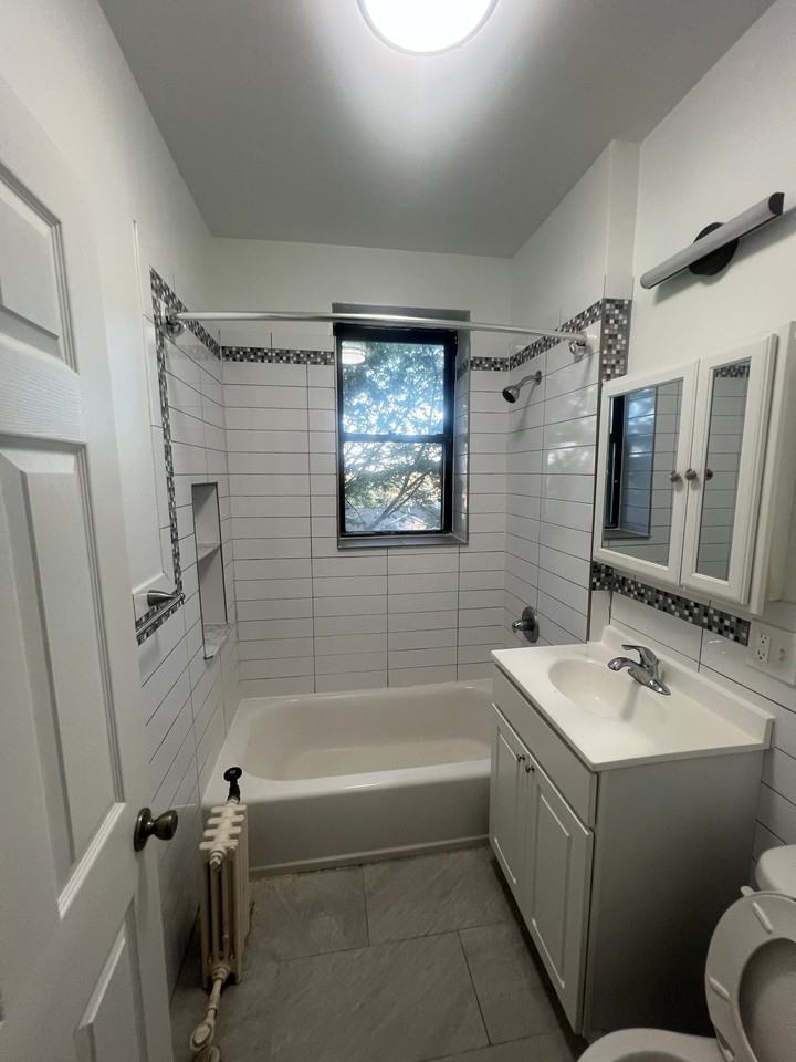 580 Mount Prospect Ave #104 - Photo 4 of 5