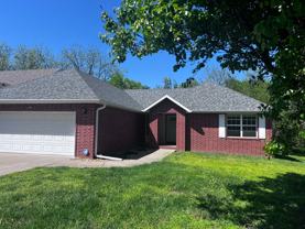 725 W Juan Tabo Ln - Photo 1 of 1