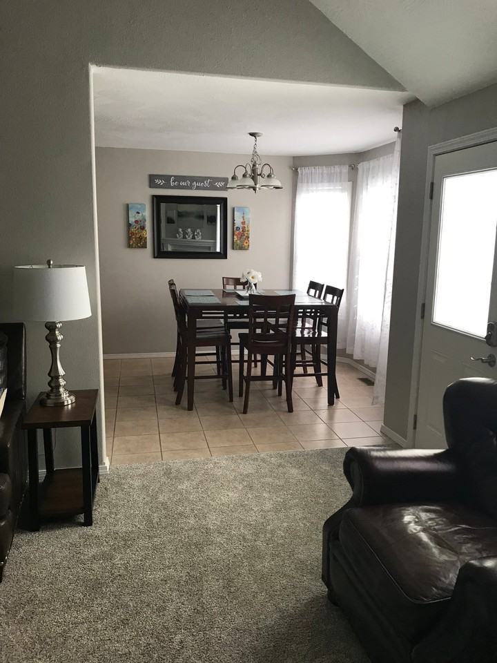 725 W Juan Tabo Ln - Photo 6 of 9