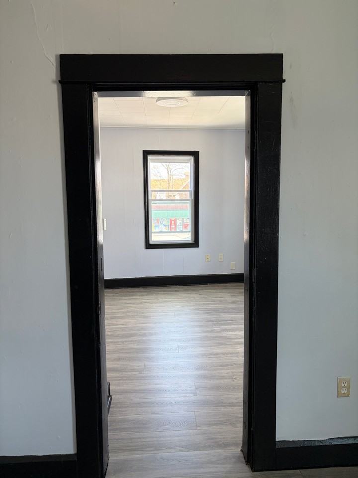 36 Lake St #1 - Photo 5 of 13