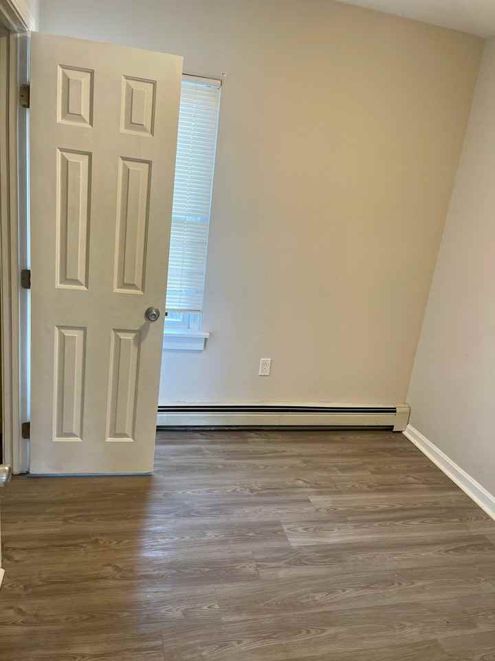 62 E Water St #1 - Photo 4 of 10