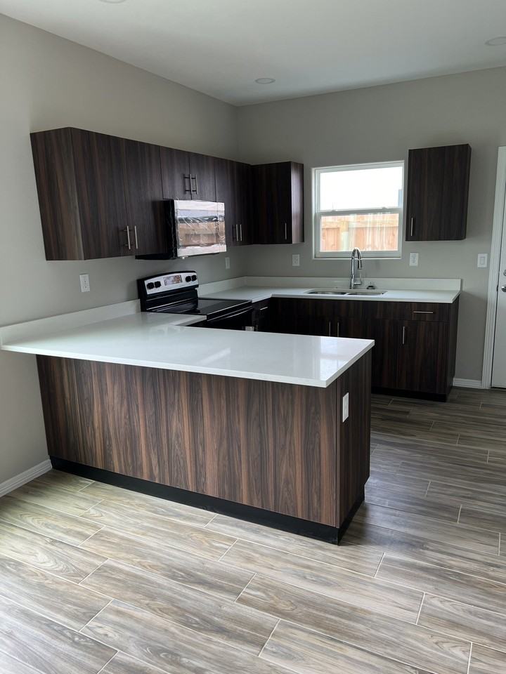 3801 La Vista Ave #1