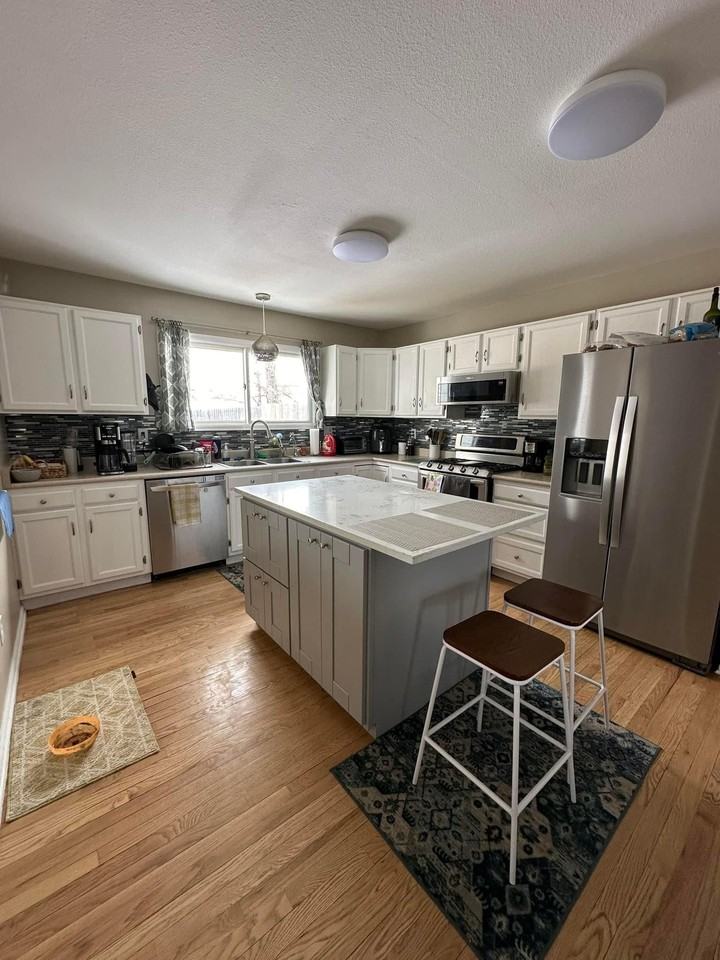 3400 W 104th Pl - Photo 4 of 7