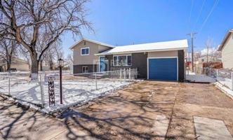 featured image of 2458 Sonoma Dr