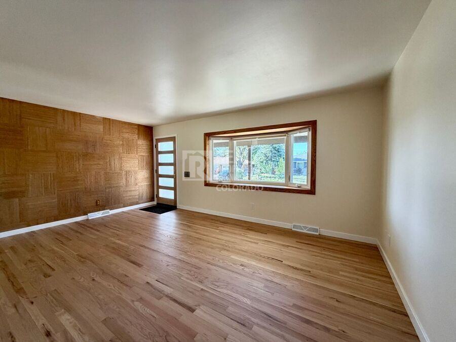 12241 W New Mexico Ave - Photo 3 of 26