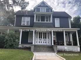 740 E Fort King St Apt 3 - Photo 1 of 1