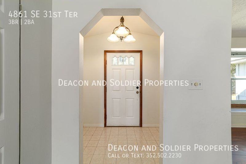 4861 Se 31st Ter - Photo 4 of 41