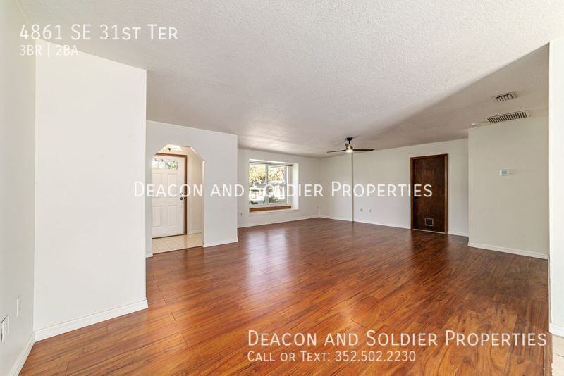 4861 Se 31st Ter - Photo 6 of 41