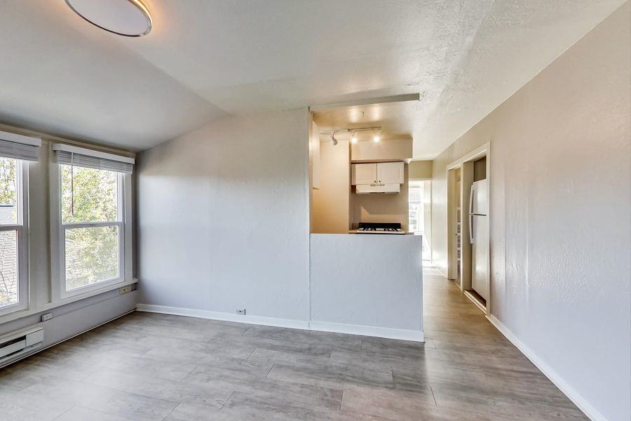 159 Emerson St #08 - Photo 6 of 28