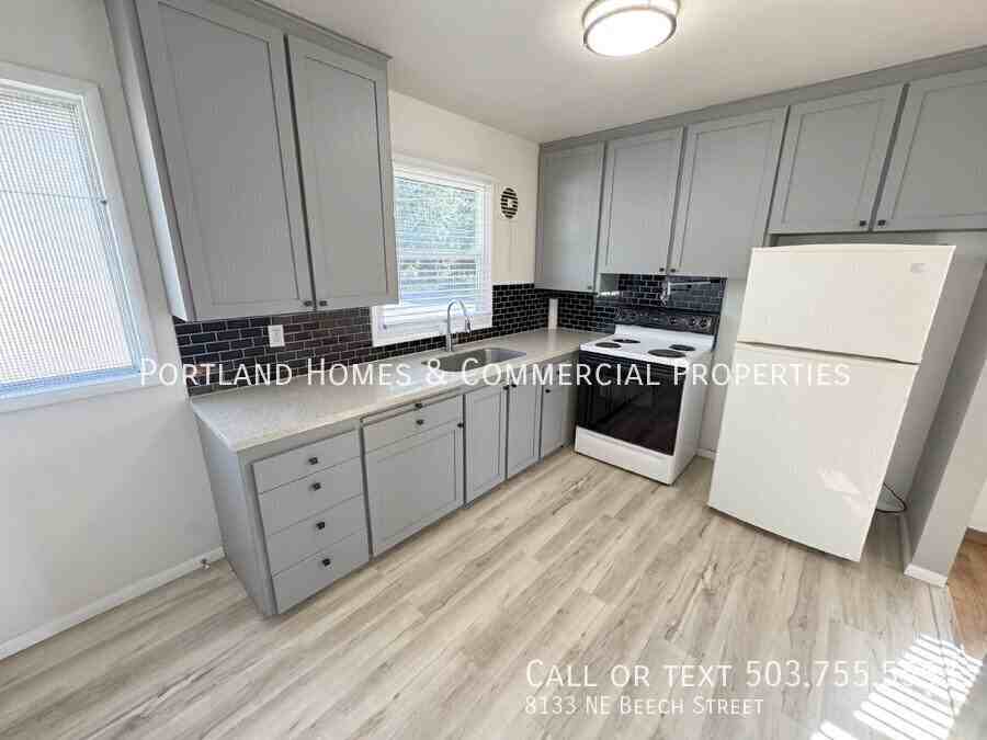 8133 Ne Beech St - Photo 5 of 8