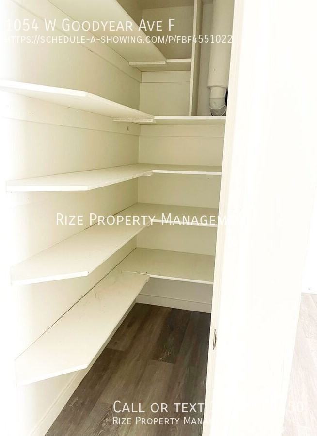 1054 W 1520 N - Photo 6 of 9