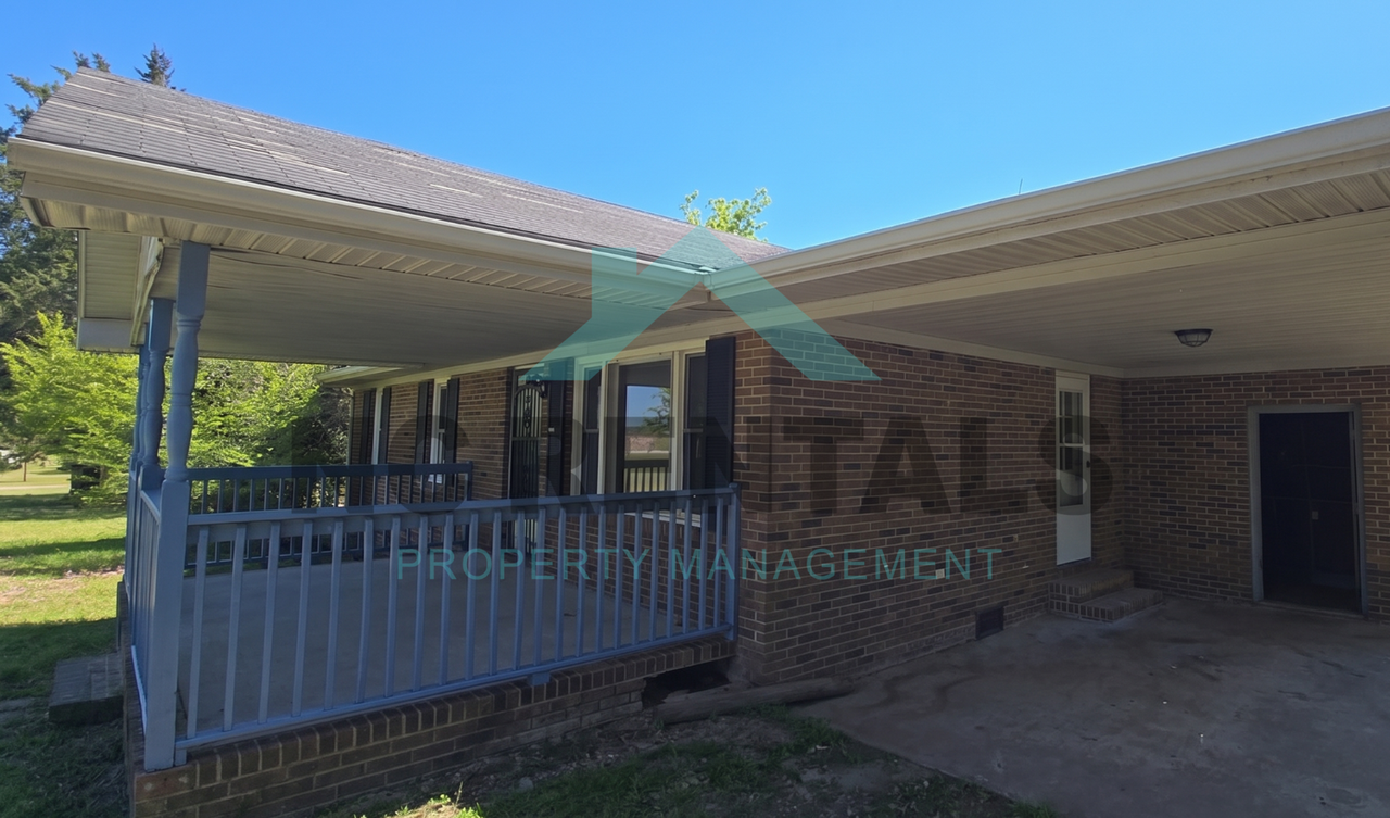 900 Greenwood Blvd - Photo 4 of 21