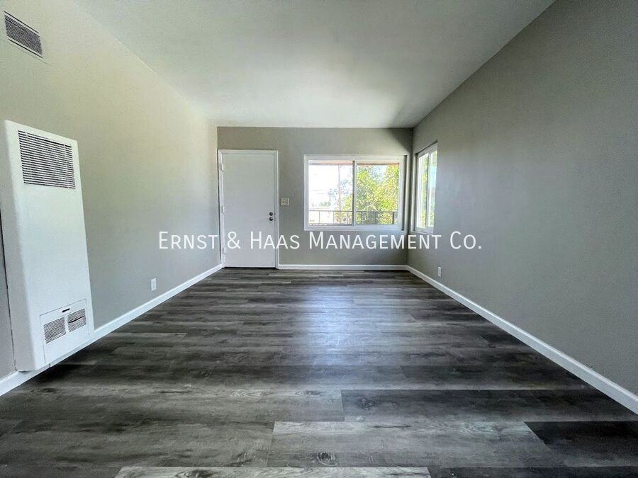 908 N Rose Ave #C - Photo 2 of 8